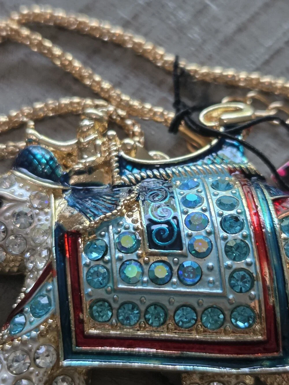 NWT Betsey Johnson Gold and Turquoise Jeweled Elephant Pendant Necklace